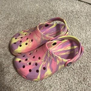 Girls Tye dye crocs! Sz 13 (little girl)